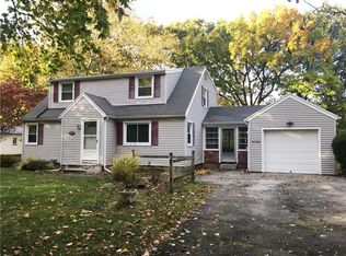 232 Colonial Dr, Webster, NY 14580