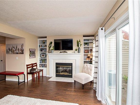 4th image of 4223 Eastlake Dr
