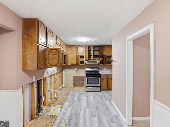 5th image of 251 Milam Rd