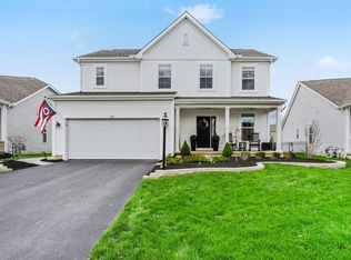 210 Warbler Ln, Plain City, OH 43064