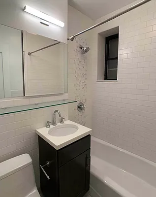 Rented by Tourma Realty LLC | media 18