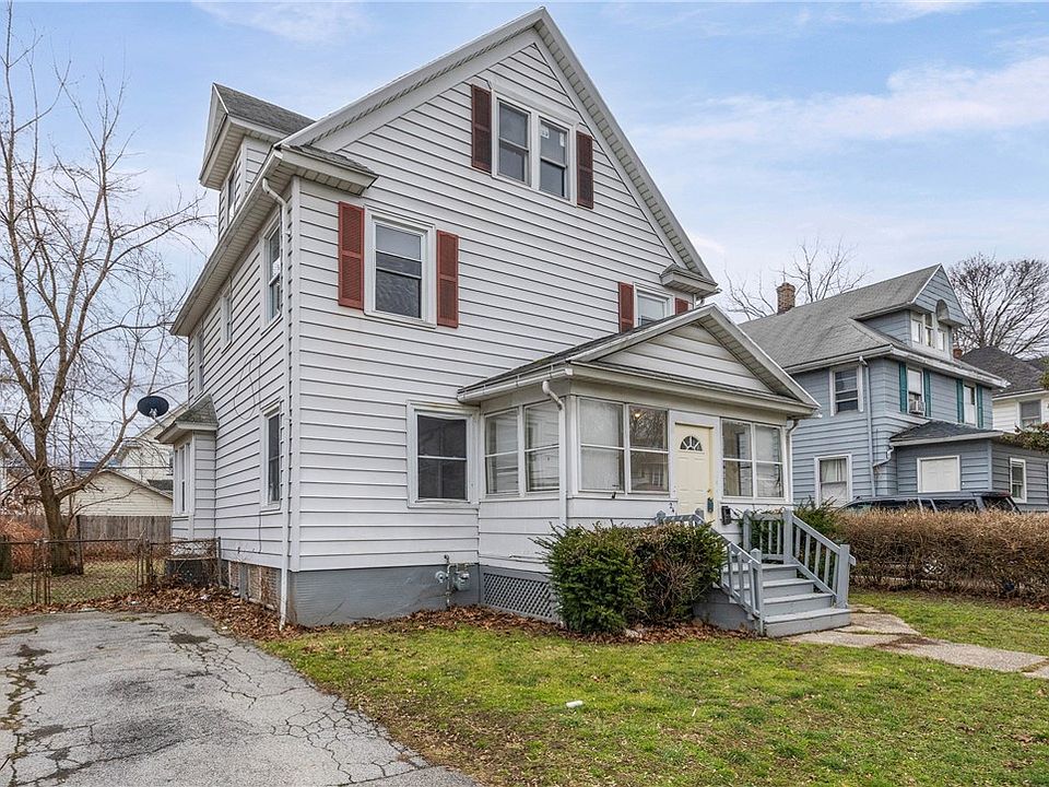 1st image of 241 Avis St