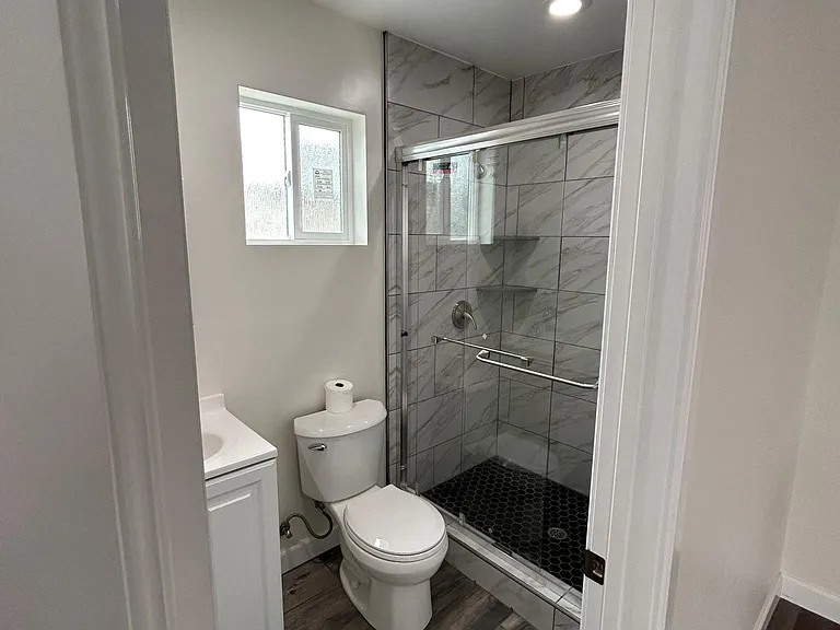 760 N Olive St #B — Photo 7