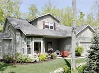 9388 The Woodlands Trl, Portage, MI 49002