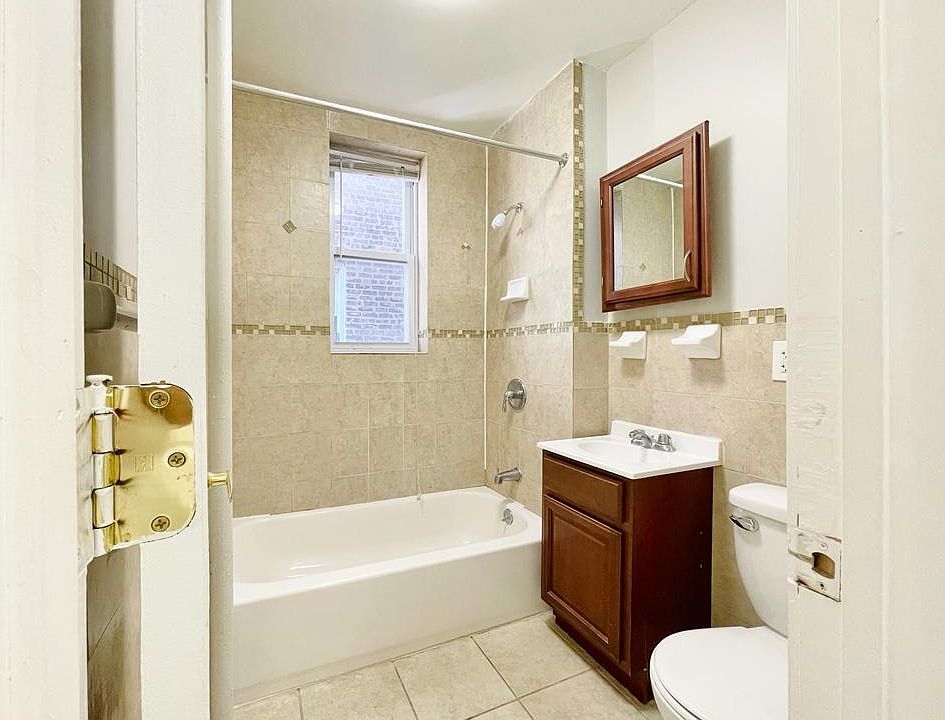 2nd image of 5105 Hudson Ave #3CC