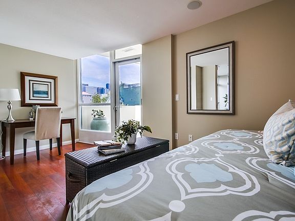 4th image of 510 1st Ave Unit 301