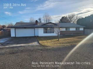 100 E 36th Ave, Kennewick, WA