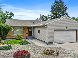 4637 Clover Ln, Toledo, OH 43623