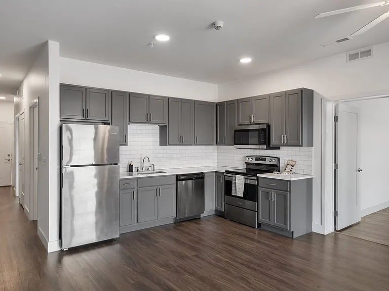 The Bend Apartments — Photo 89