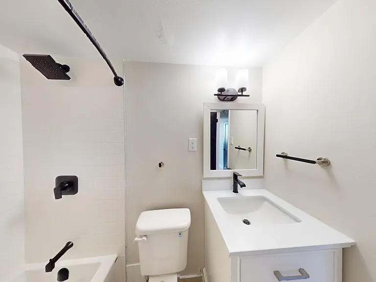 173 Cooper St — Photo 21