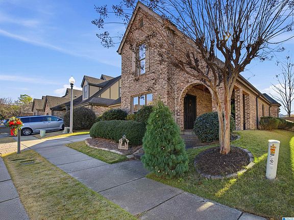 2nd image of 2628 River Grand Cir