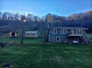576 Underwood Cove Rd, Waynesville, NC 28786