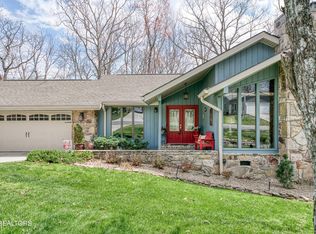 169 Snead Dr, Fairfield Glade, TN 38558
