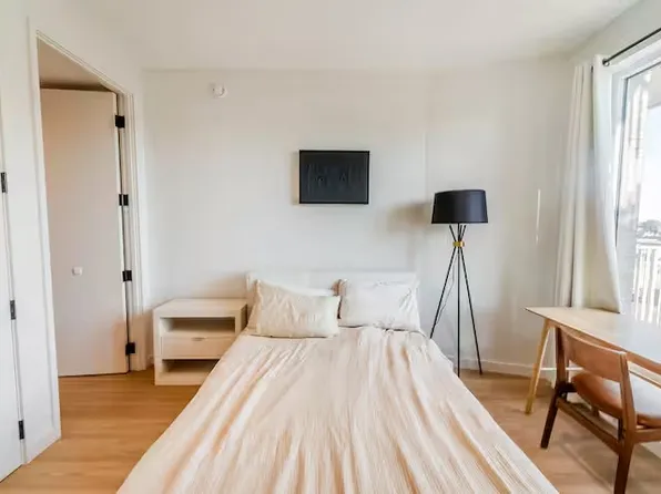 16 West Street image 8 of 37