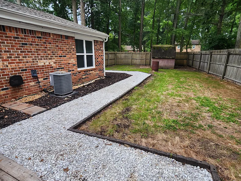 300 Hurdle Dr #A — Photo 3