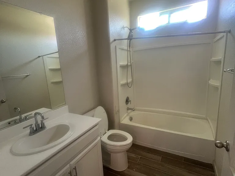 1878 Holland Ln — Photo 27