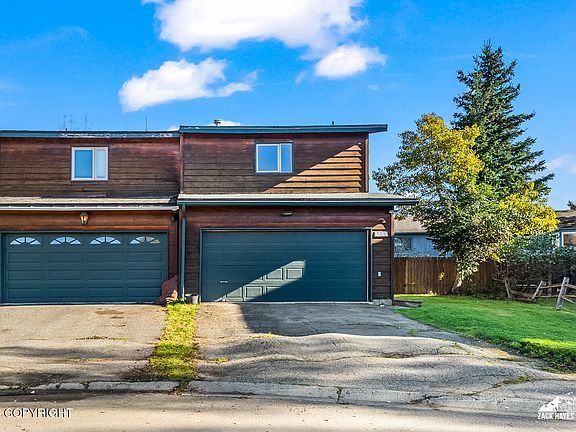2nd image of 8025 Fairwood Cir