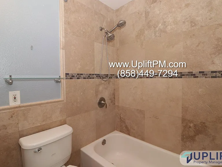 1225 Capistrano Ave #A — Photo 26