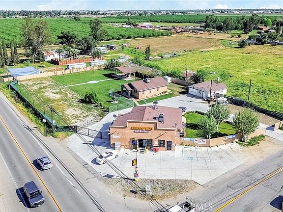 2nd image of 24110 Avenue 14