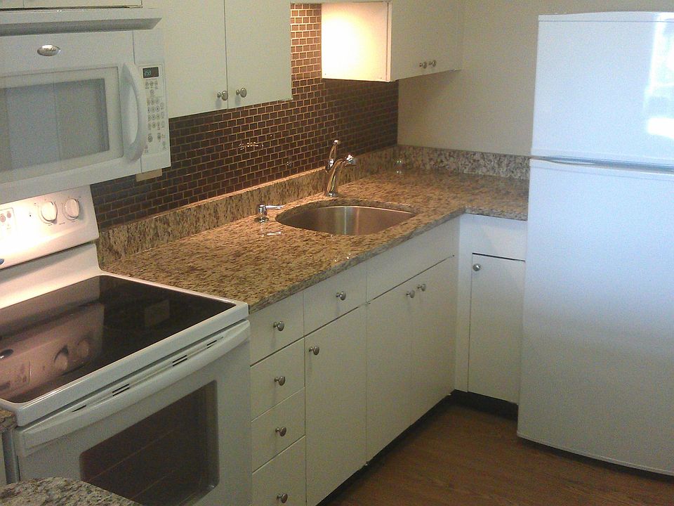 1st image of 1560 N Sandburg Ter #2507J