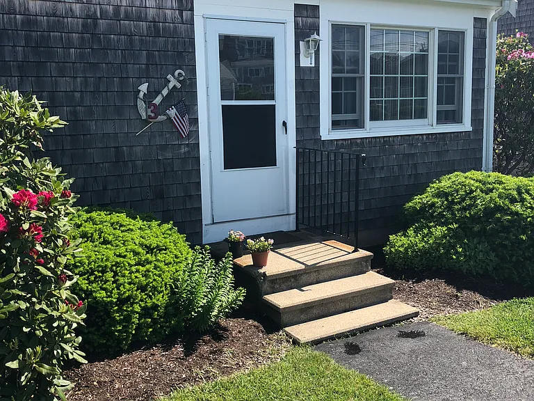 3 Feake Ave — Photo 2
