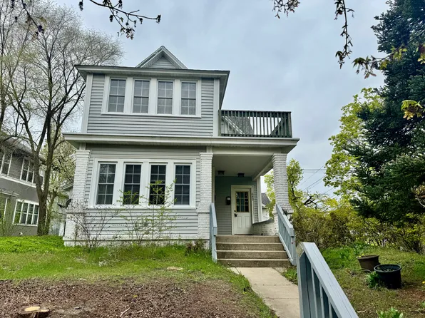 12 Fairbanks St NE, Grand Rapids, MI 49503