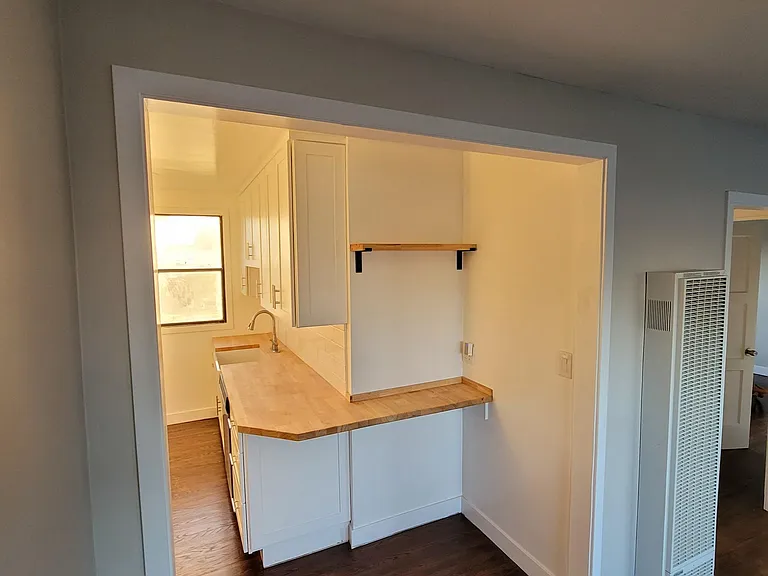 2638 23rd St #B — Photo 5
