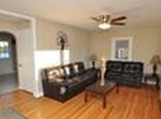 1027 3rd St, Whitehall, PA 18052