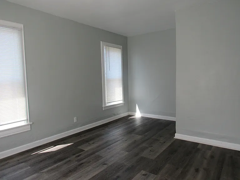 Upstairs Bedroom #2