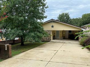 307 S Nightingale Dr, Horseshoe Bend, AR 72512
