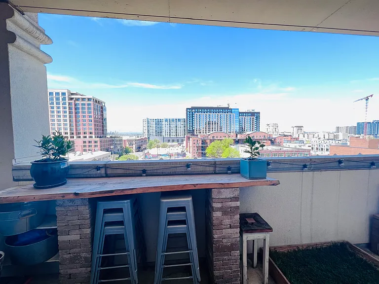 925 N Lincoln St #4D — Photo 22