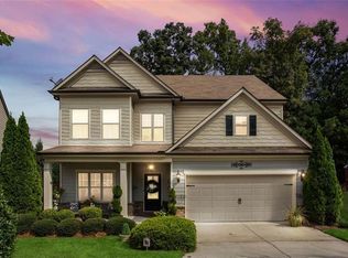 4887 Maple Glen Dr, Sugar Hill, GA 30518
