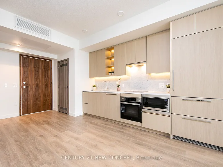 85 McMahon Dr #3205 — Photo 3
