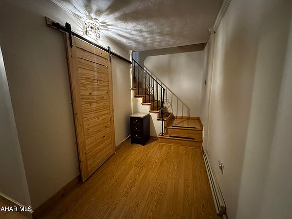 2nd image of 818 Bell Ave