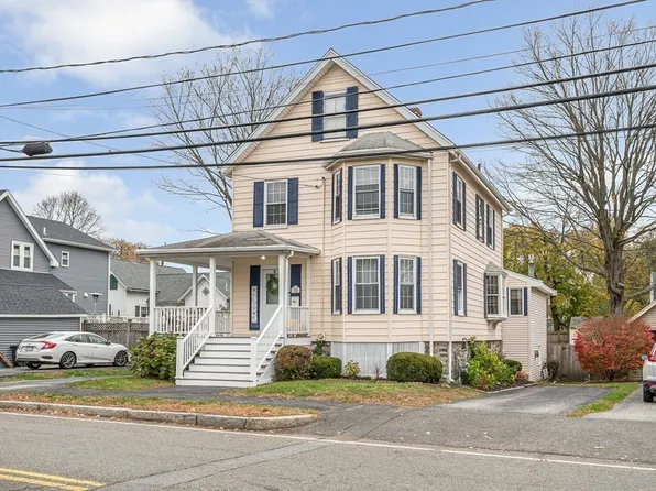 174 Park St, Stoneham, MA 02180
