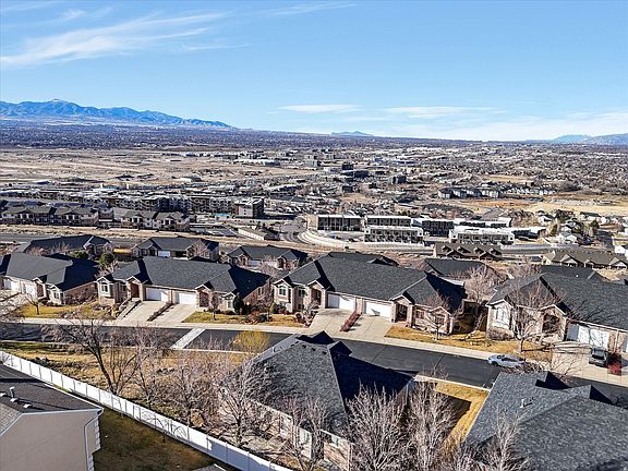 5th image of 352 E Haven Crest Rd