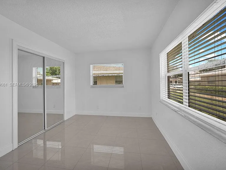 6953 SW 7th St — Photo 22