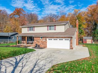 27992 Andorra Dr, North Olmsted, OH 44070