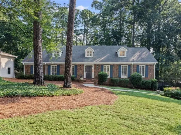 5513 N Peachtree Rd, Atlanta, GA 30338