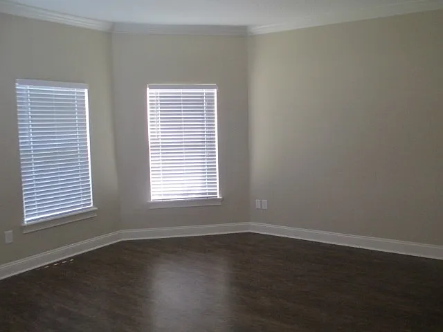 714 Dove Creek Cir — Photo 5