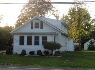 5830 Townline Rd, Sanborn, NY 14132