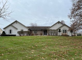9504 Fair Oaks Dr, Goodrich, MI 48438