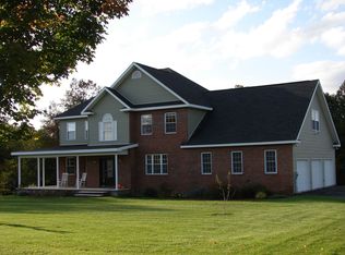 2879 Turnpike Rd, Auburn, NY 13021