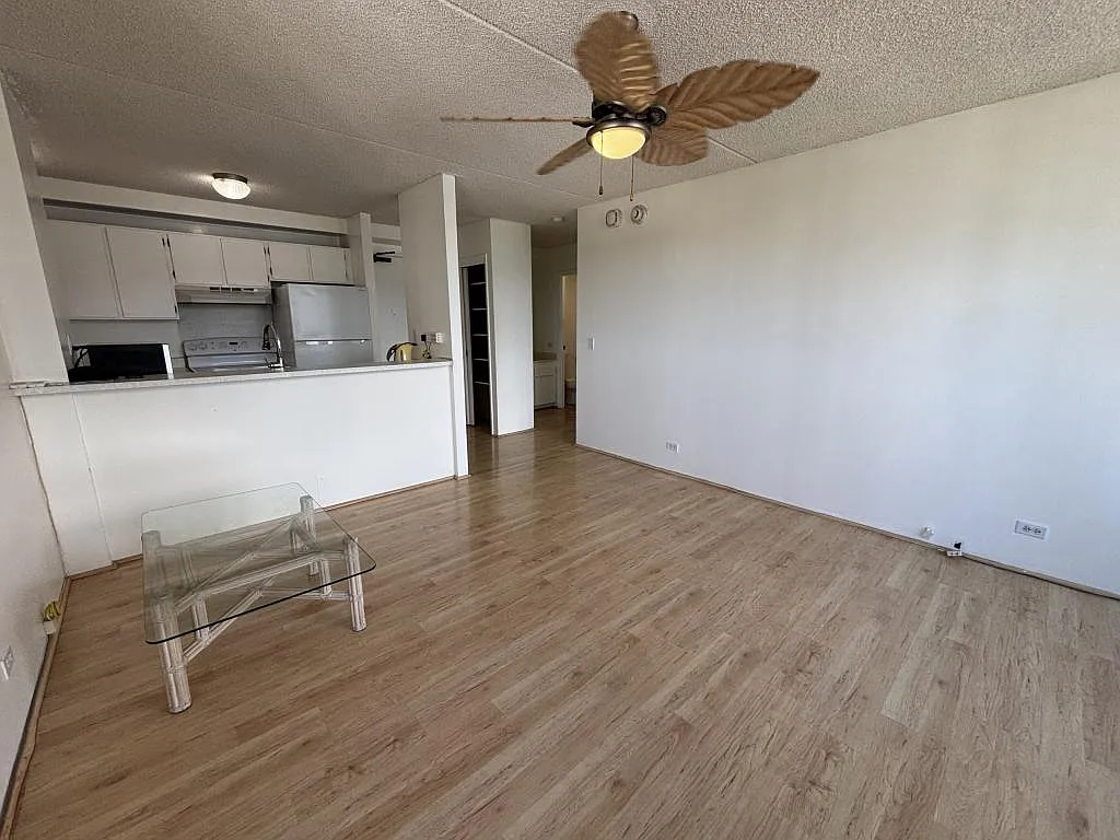 2240 Kuhio Ave., #2505 — Photo 2