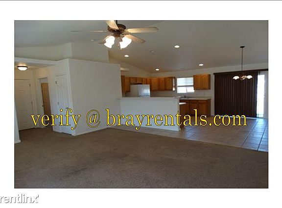 323 Talon Dr-wm-interior