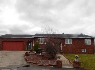 379 Kenneth Ave, Somerset, MA 02725