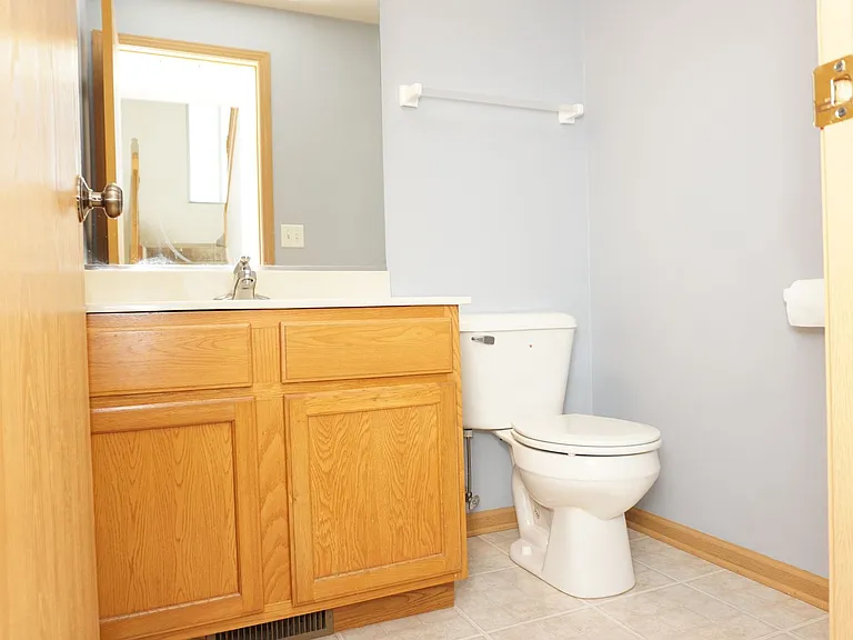 407 Waubonsee Dr — Photo 10