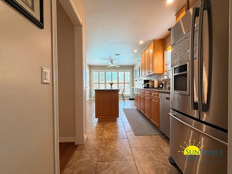 115 Long Pointe Dr — Photo 45