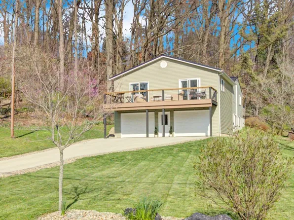 143 Cheyenne Trl, Malvern, OH 44644