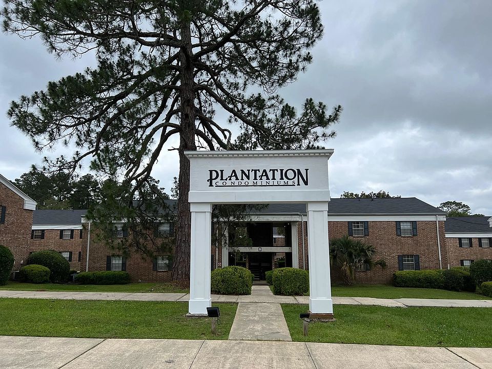 1st image of 2203 W Pensacola St #9